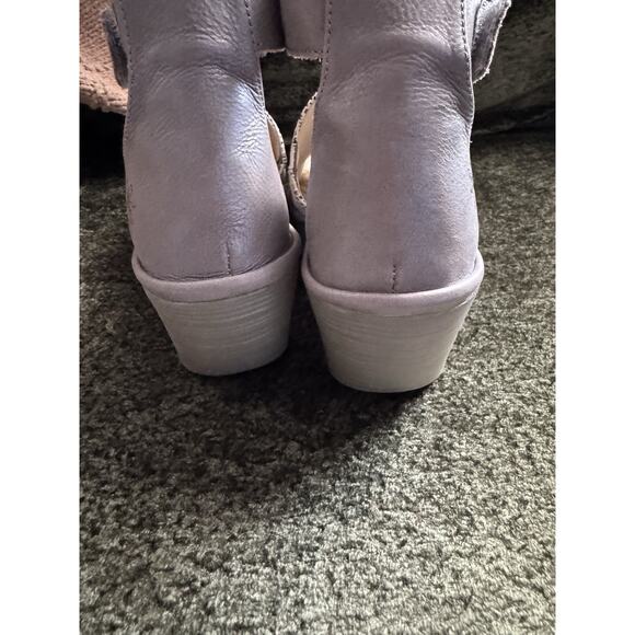 Fly London Yosi Snakeskin Gray White Wedge Open Toe Sandals Size 39 US 8-8.5 New - Picture 4 of 9